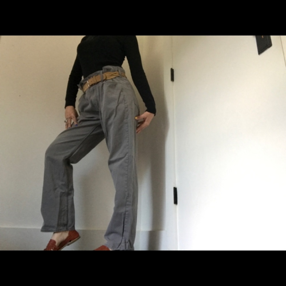 Old Navy Boyfriend Gray Jeans Naturally Distressed